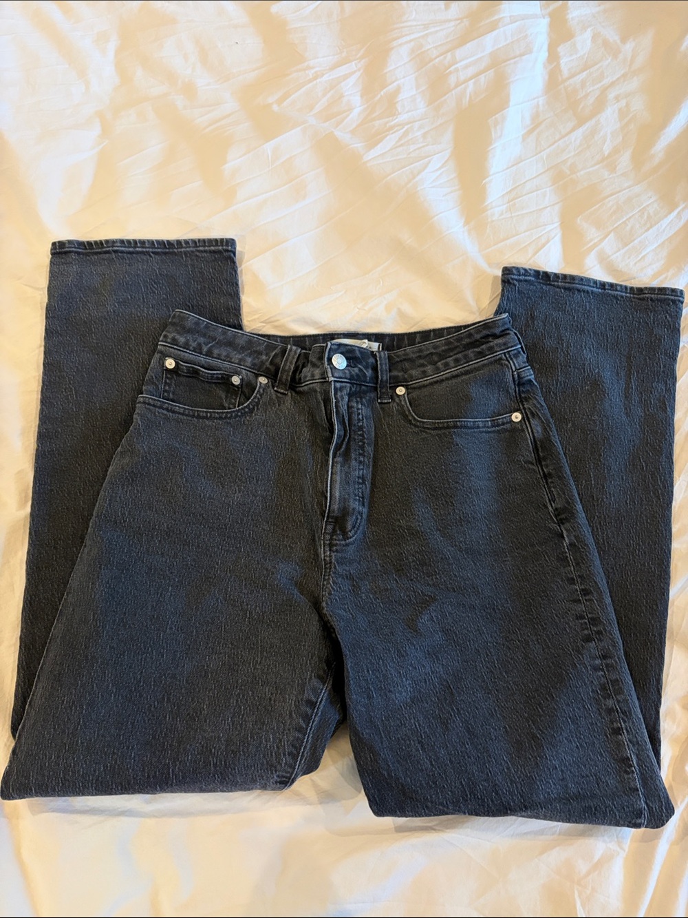 Madewell Curvy 90s Straight Jeans in Dark Gray Wash